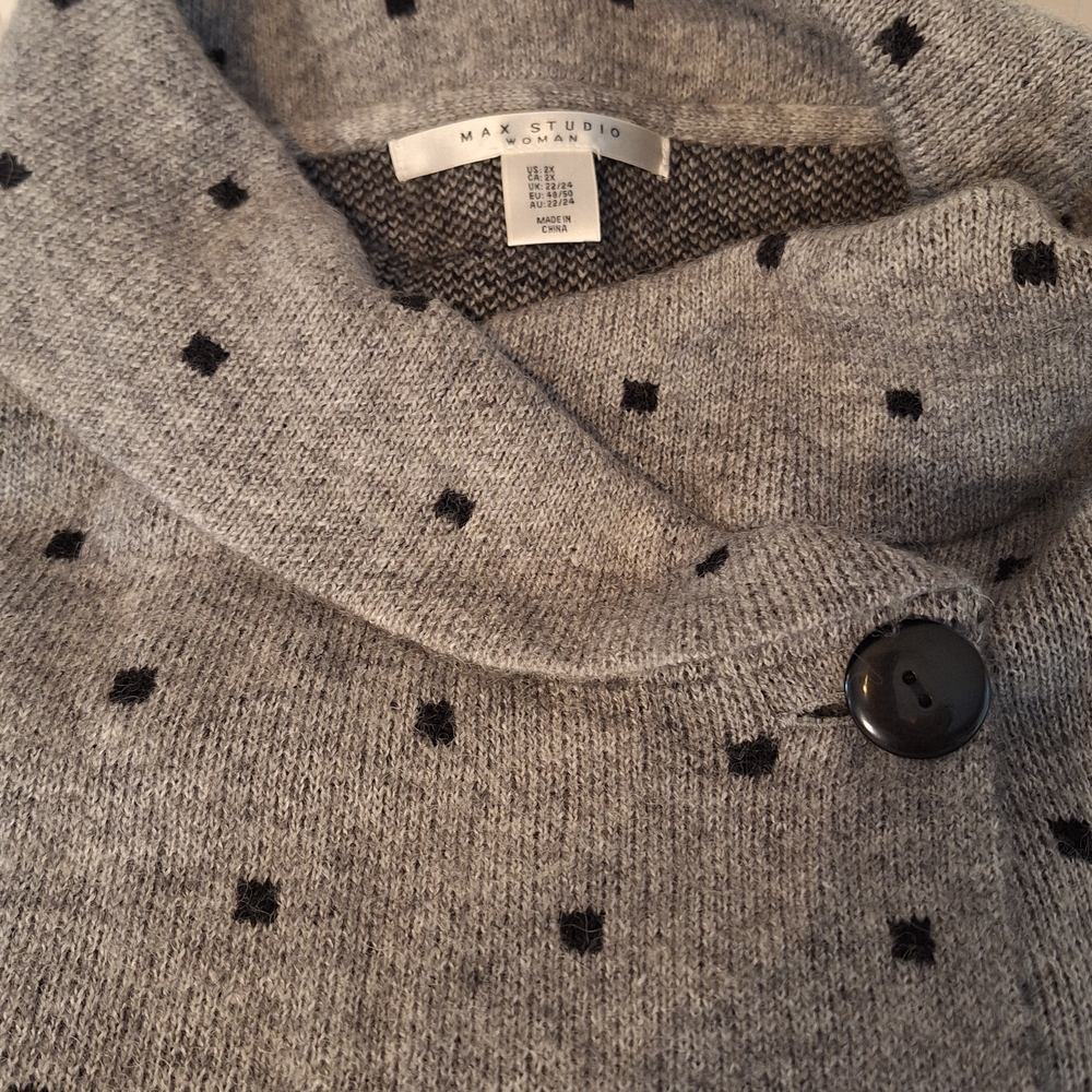 NWOT Max Studio Gray Knit Polka Dot Cardigan Versatile Size XXL - Picture 4 of 4